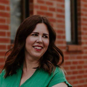 Meet your Posher, Liz